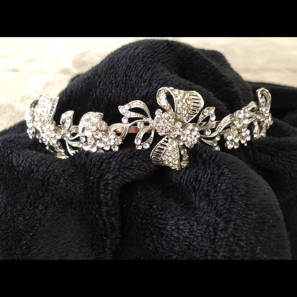 Mima Silver Rhinestone Tiara - Picture 3 of 8